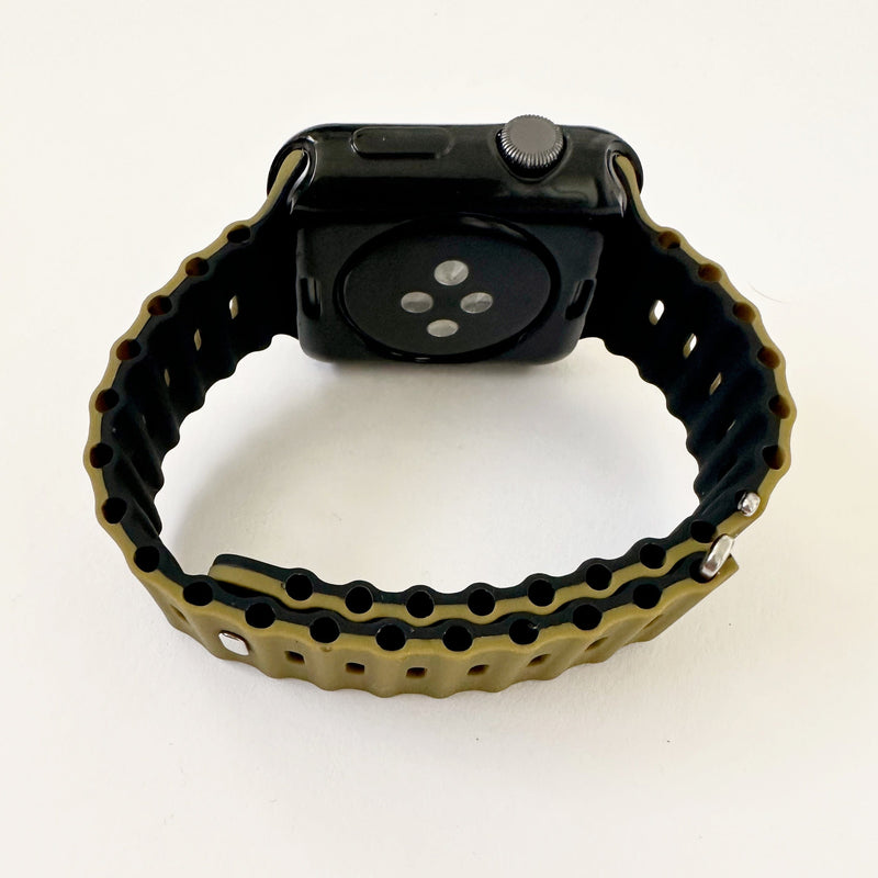 Men's 2 Toned Silicone.Bands for Apple Watch