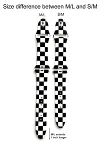 This sporty black and white checkerboard silicone apple watch band is the must have band of the season! Looks great on men, women and children. Sizes: Small/Medium will fit wrist size 5”-7.5” Medium/Large will fit wrist sizes 6”-8.25”