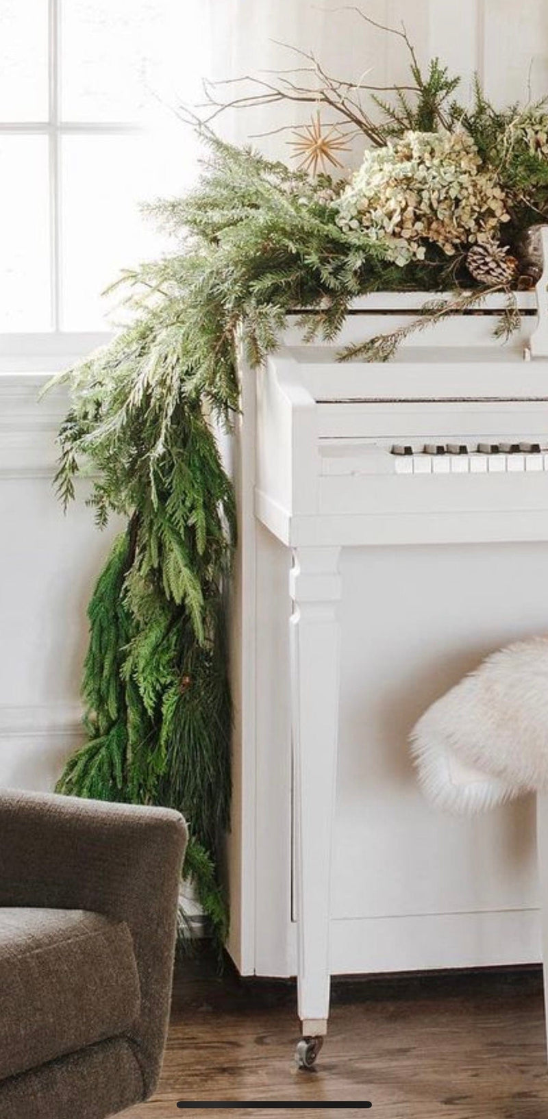 Cedar Pine with Eucalyptus and Berries Garland