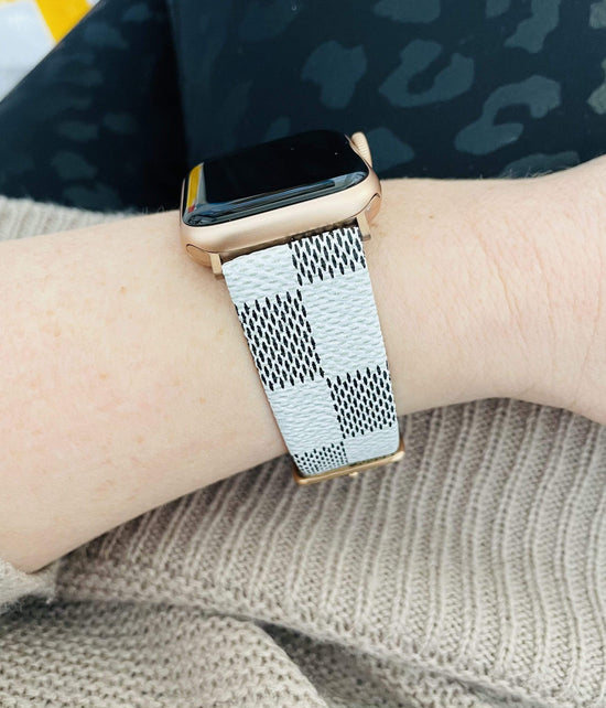 The Louie Damier Black and White for Fitbit